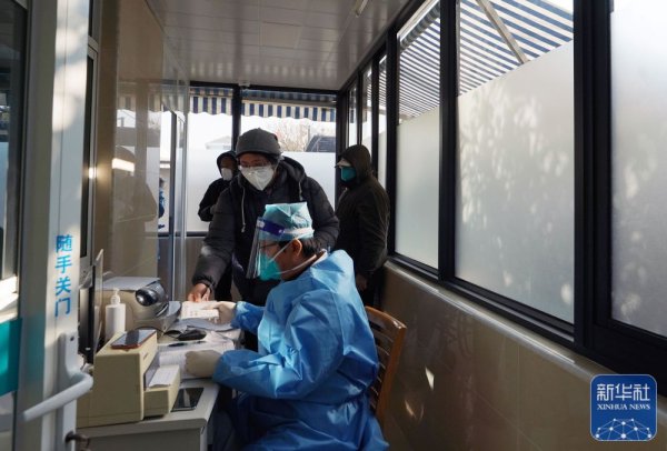 98策略 一线直击：抓住“黄金72小时” 上海社区医院助力重症救治关口“前移”
